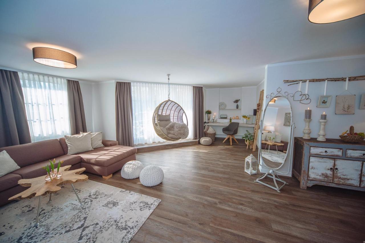 Landhotel Potsdam Esterno foto