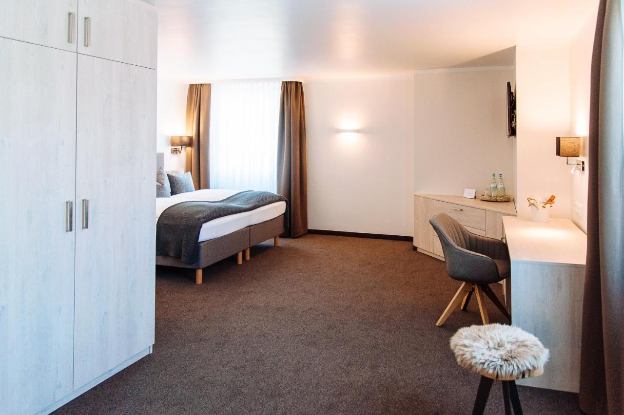 Landhotel Potsdam Esterno foto