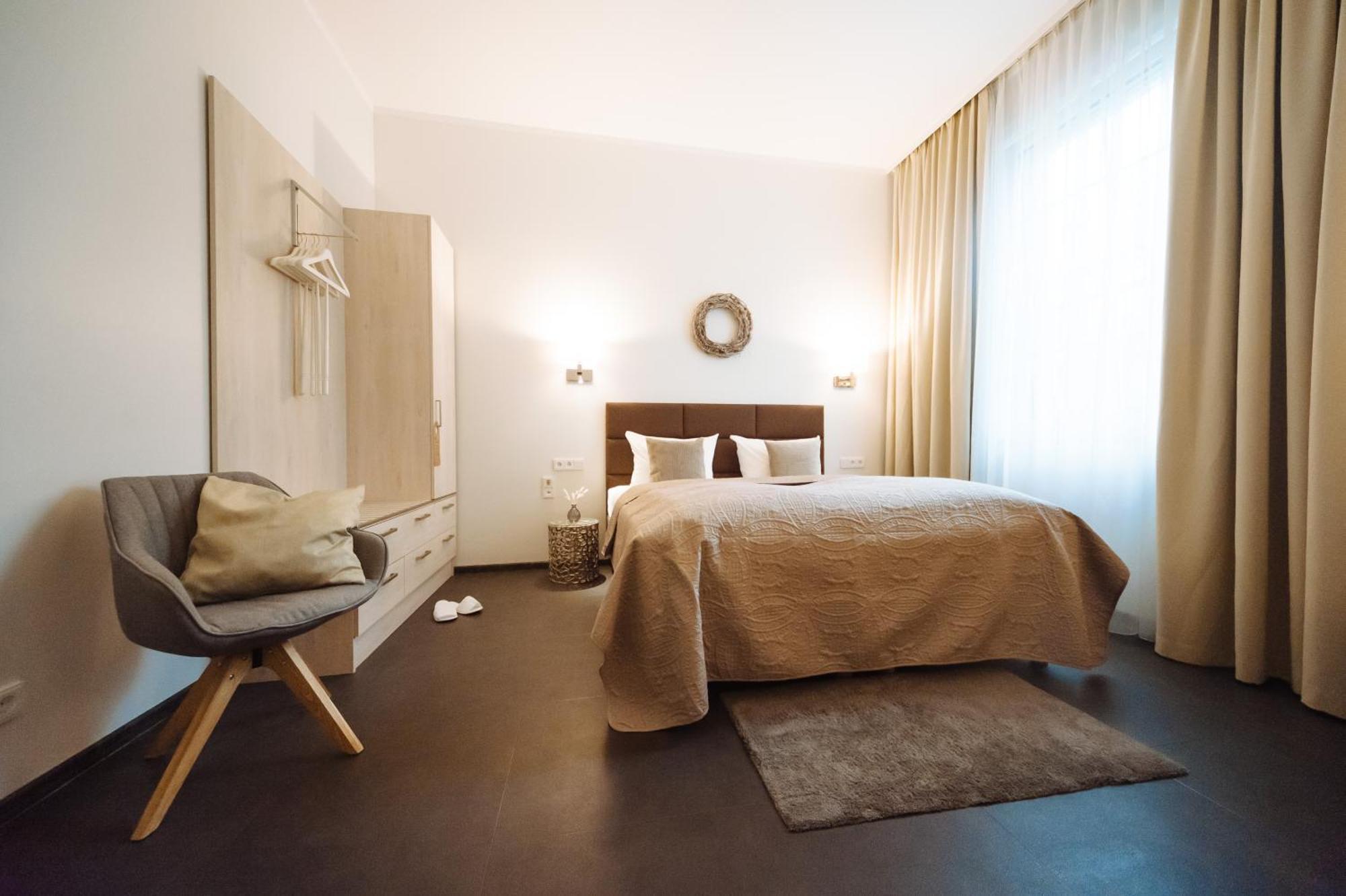 Landhotel Potsdam Esterno foto