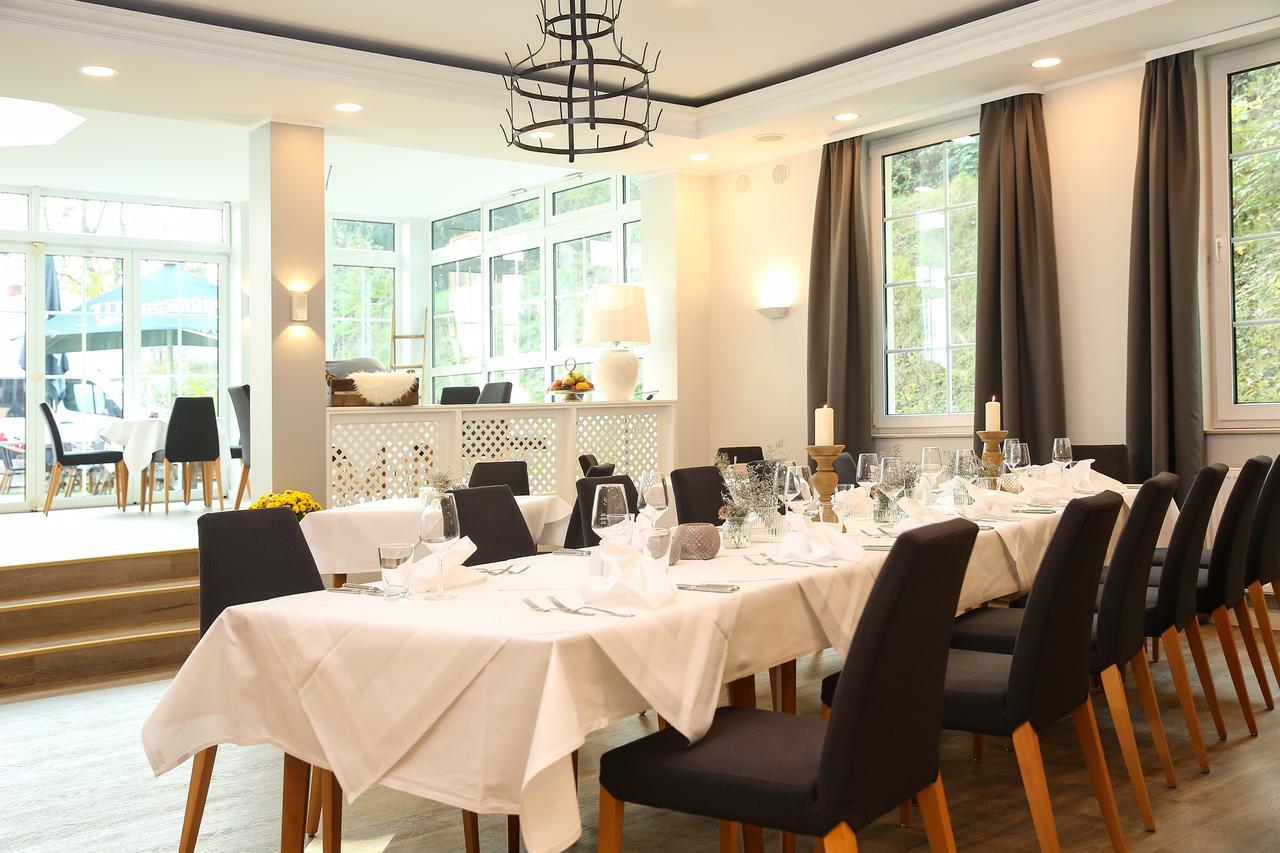Landhotel Potsdam Esterno foto